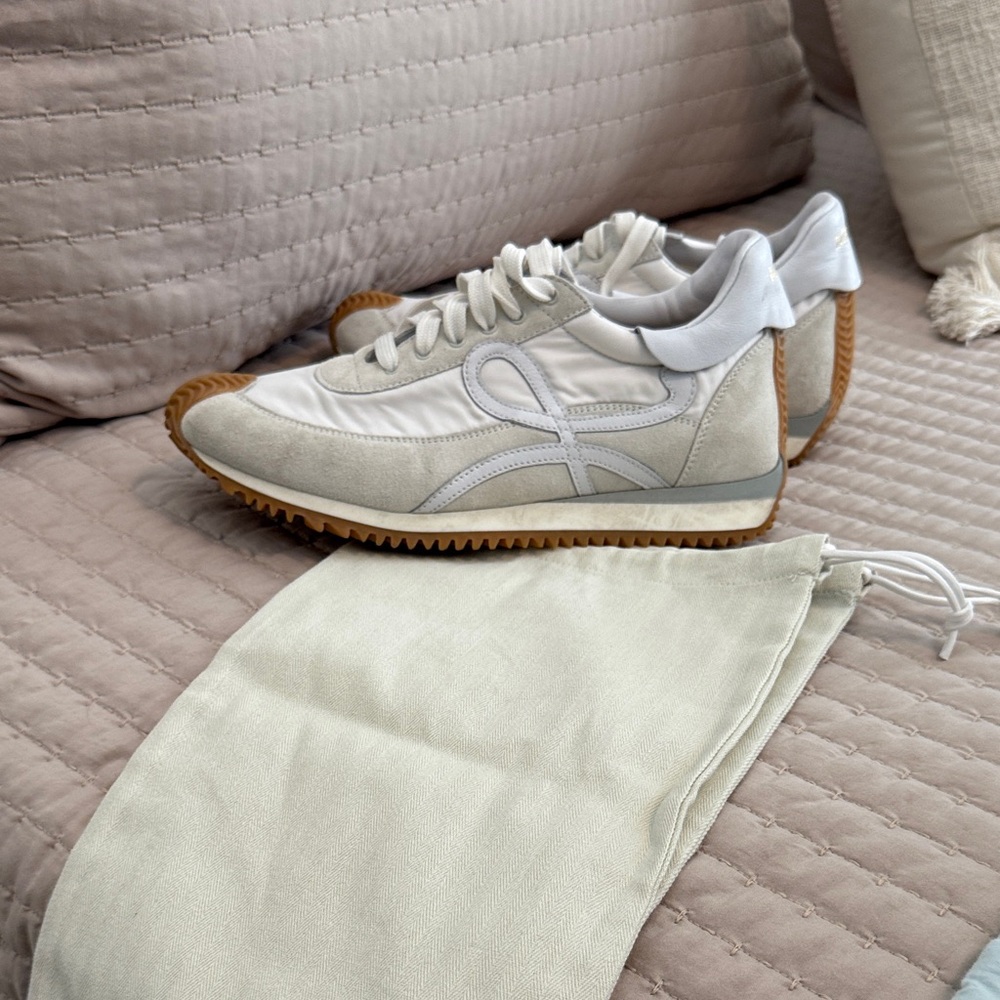Loewe White Sneakers with Gum Sole